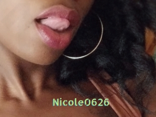 nicole0626 Une Etudiante Sexy