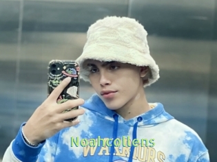 noahcollens Une Etudiante Sexy