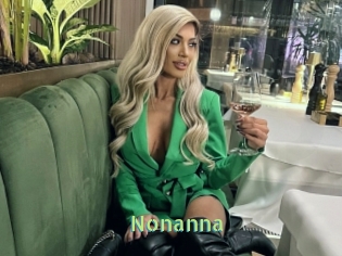 nonanna Une Etudiante Sexy