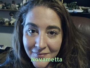 novametta Une Etudiante Sexy