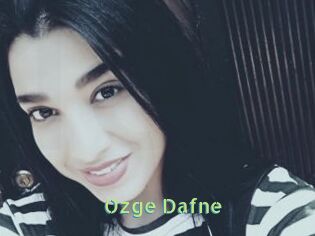 Ozge_Dafne