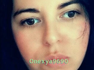 onexya9690 Une Etudiante Sexy