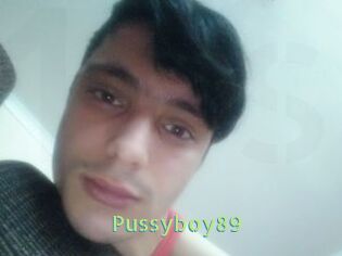 Pussyboy89 Une Etudiante Sexy