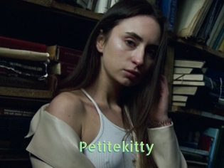 petitekitty Une Etudiante Sexy
