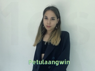 petulaangwin Une Etudiante Sexy