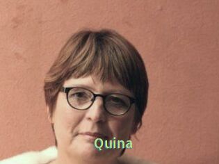 Quina Une Etudiante Sexy