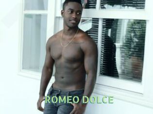 ROMEO_DOLCE Une Etudiante Sexy