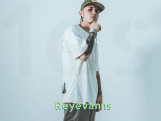 reyevanns Une Etudiante Sexy
