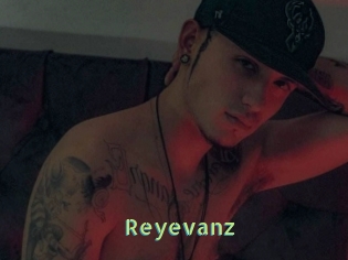 reyevanz Une Etudiante Sexy