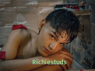 Richiestuds