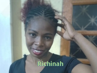 richinah Une Etudiante Sexy