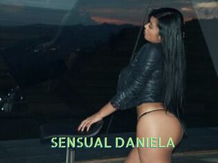 SENSUAL_DANIELA