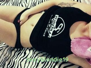 Sexyblondie19