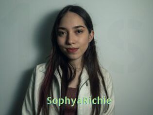SophyaRichie