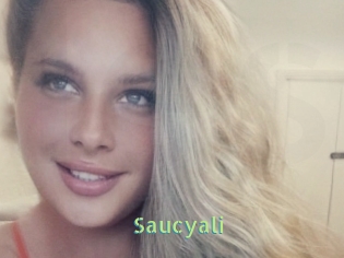 saucyali Une Etudiante Sexy