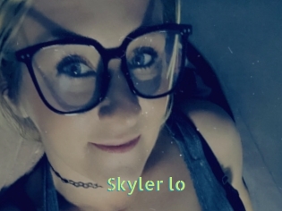 Skyler_lo