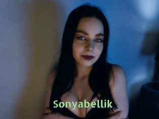 sonyabellik Une Etudiante Sexy