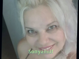 sonyamilf Une Etudiante Sexy