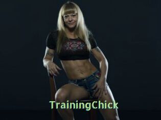 TrainingChick Une Etudiante Sexy