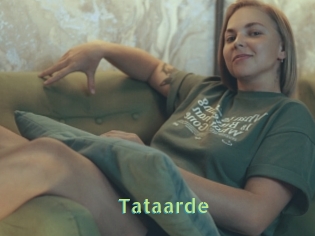 tataarde Une Etudiante Sexy