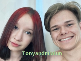 tonyandmialun Une Etudiante Sexy