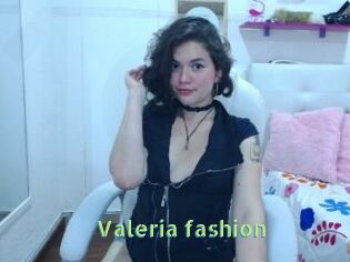 valeria_fashion Une Etudiante Sexy