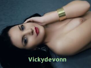 Vickydevonn