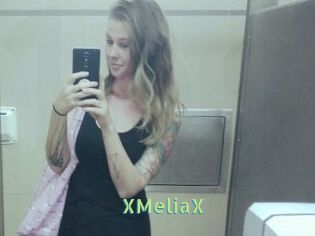 xMeliaX Une Etudiante Sexy