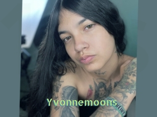 Yvonnemoons