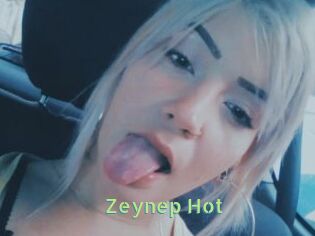 Zeynep_Hot