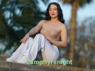 zamphyranight Une Etudiante Sexy